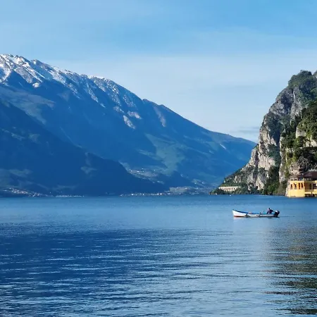 Rivappartamenti * Riva